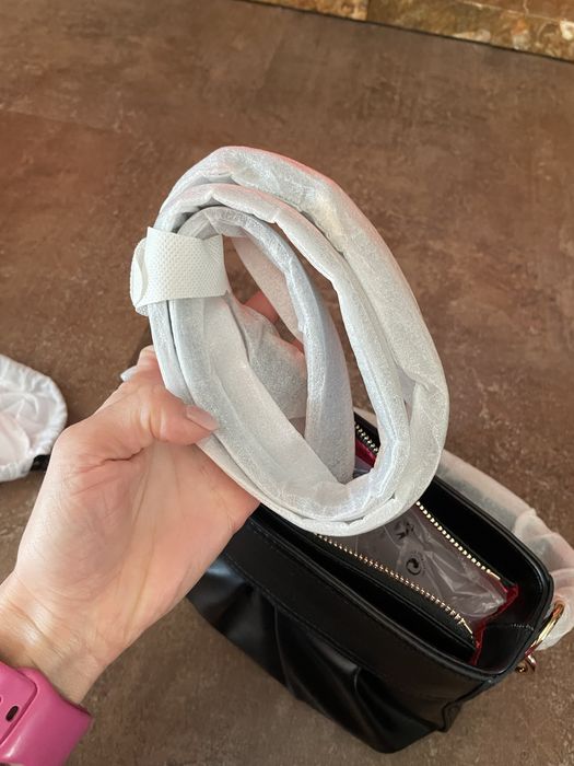 Love moschino чанта