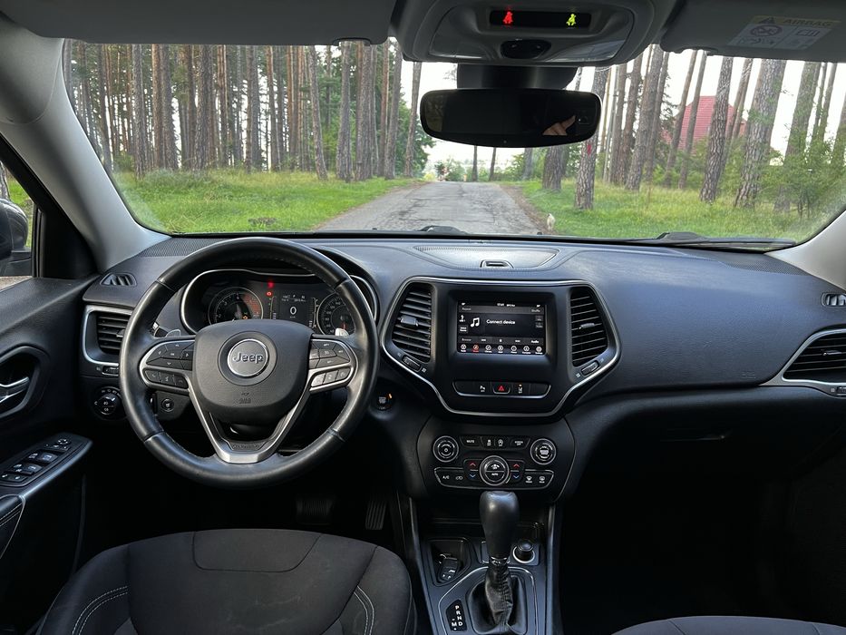 De vănzare:Jeep Cherokee 2.2 Diesel