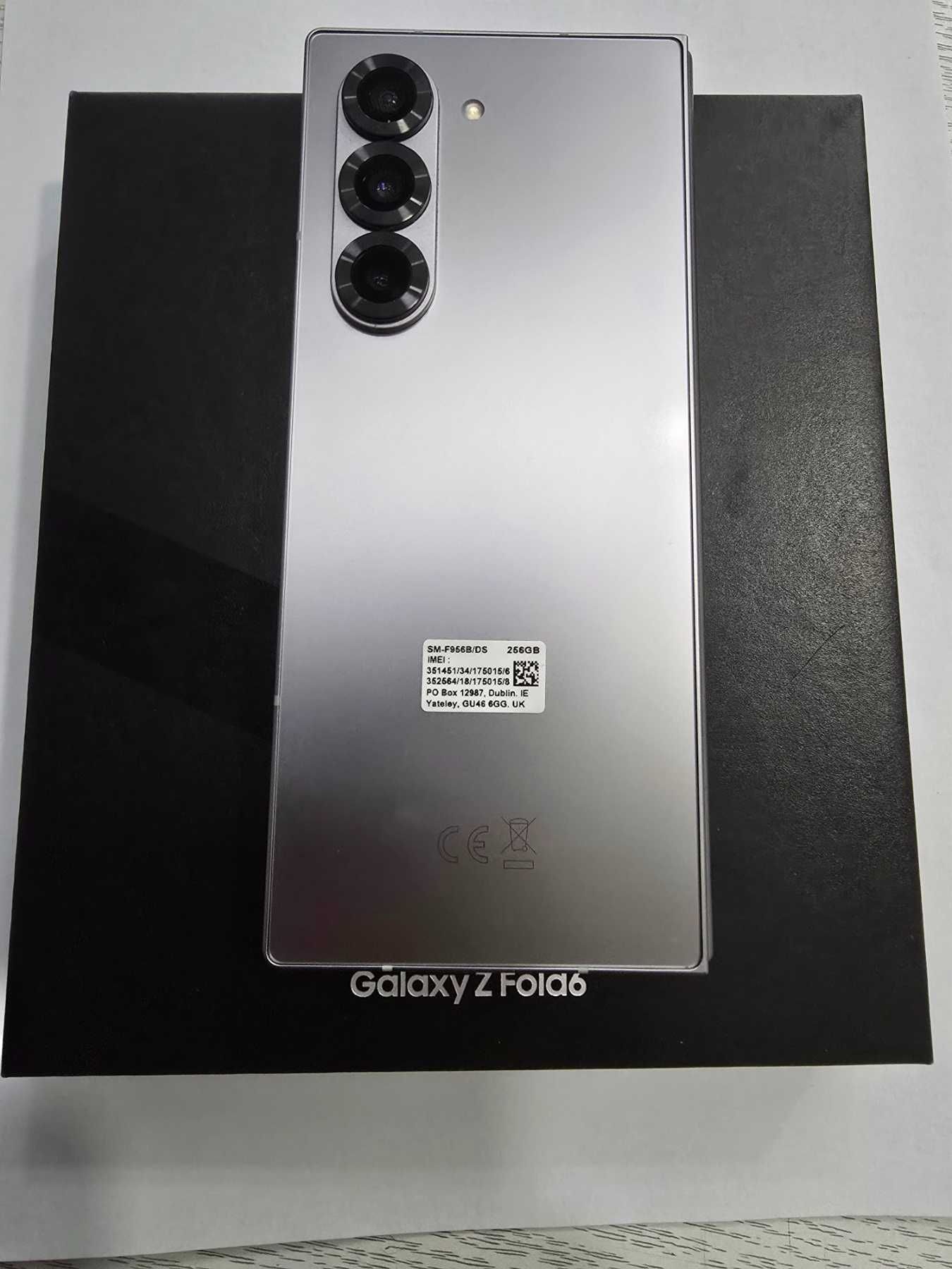 **ПЕРФЕКТЕН** Samsung Z Fold 6- 12/256GB