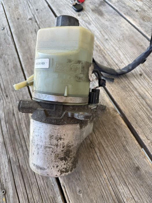 Pompa servo directie ford focus 2, c max 1.6, 1.8, 2.0 tdci