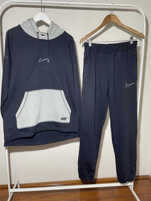 Compleu Nike Nou Cu Etichete