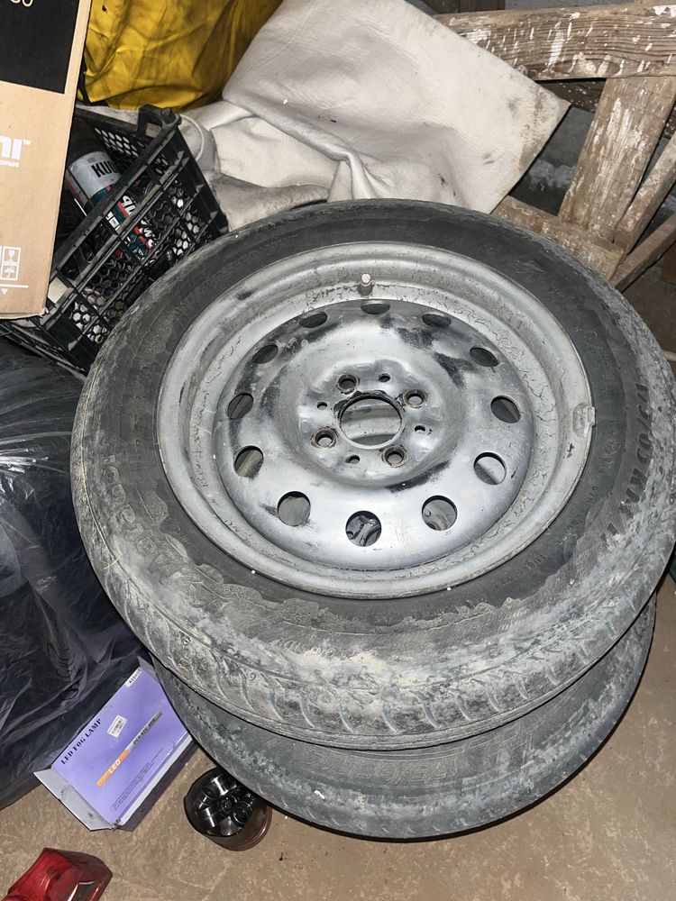 Продам Шины r14!!