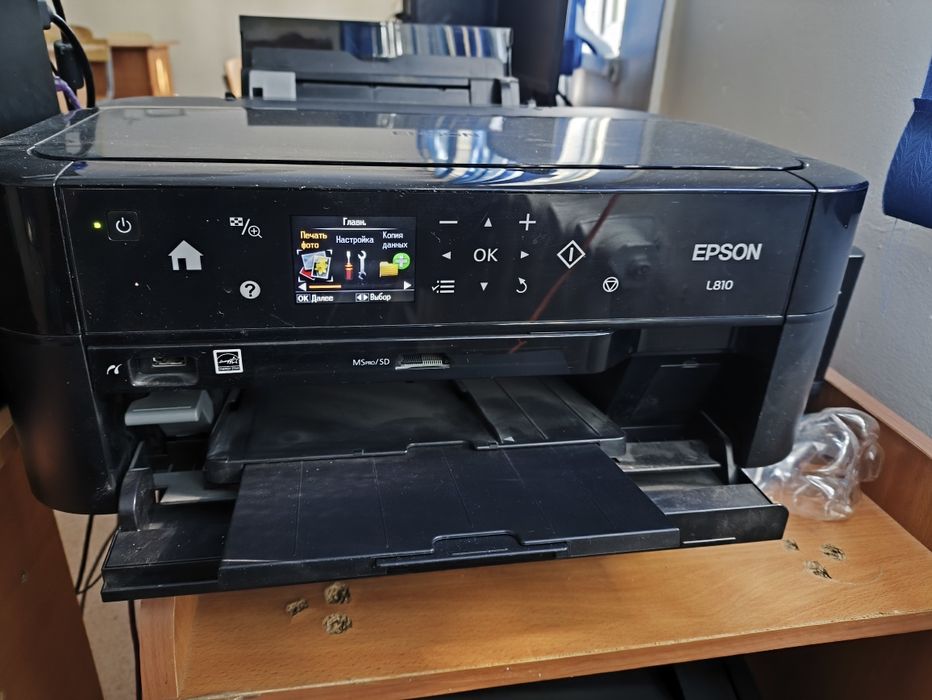 Принтер epson l810  цветной 6 цвет