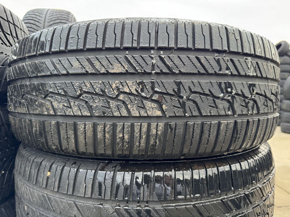 Anvelope 225/55/19 Sumitomo