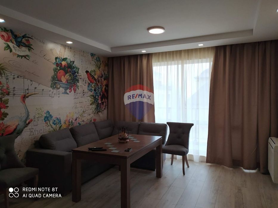 Продава се Тристаен апартамент в Варна, Бриз - 100 кв.м за 2350 €/кв.м - Снимка #2