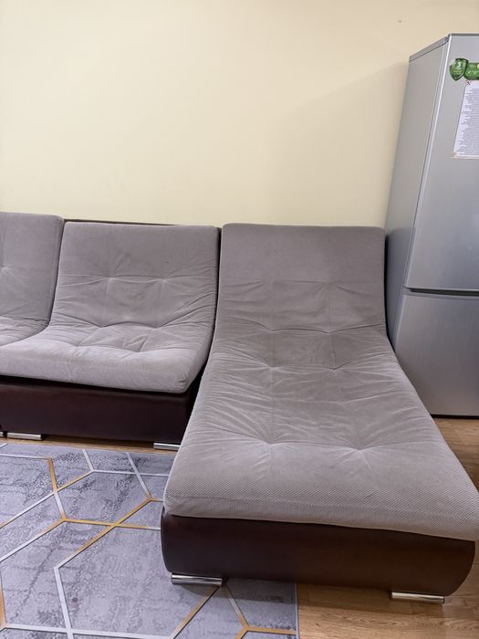 Продам диван с креслом