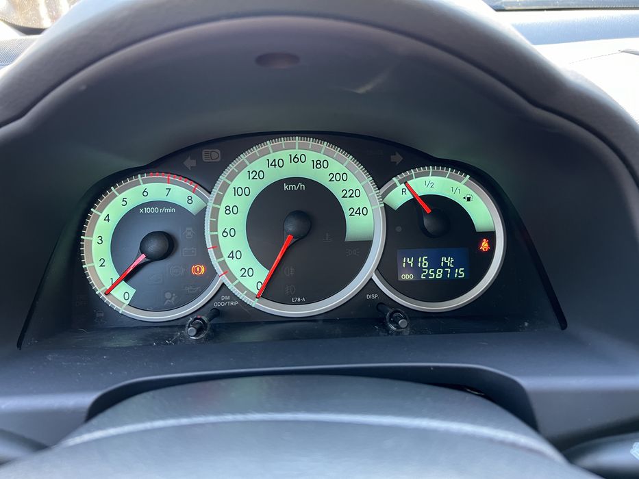 Toyota Corolla Verso 7 locuri