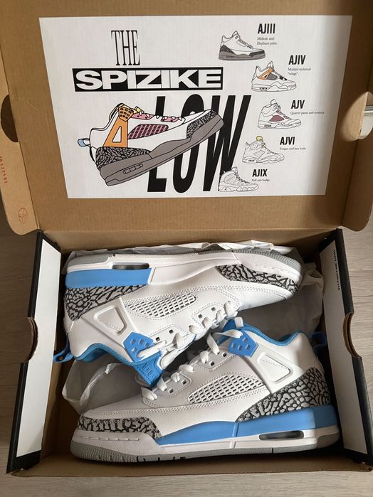 JORDAN SPIZIKE LOW (GS) White/University Blue Shoes Обувки