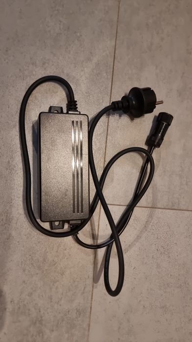 Incarcator original NOU statie robot tuns iarba, WORX W3744