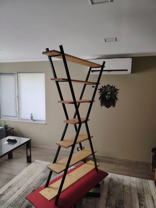 Етажерки в индустриален стил