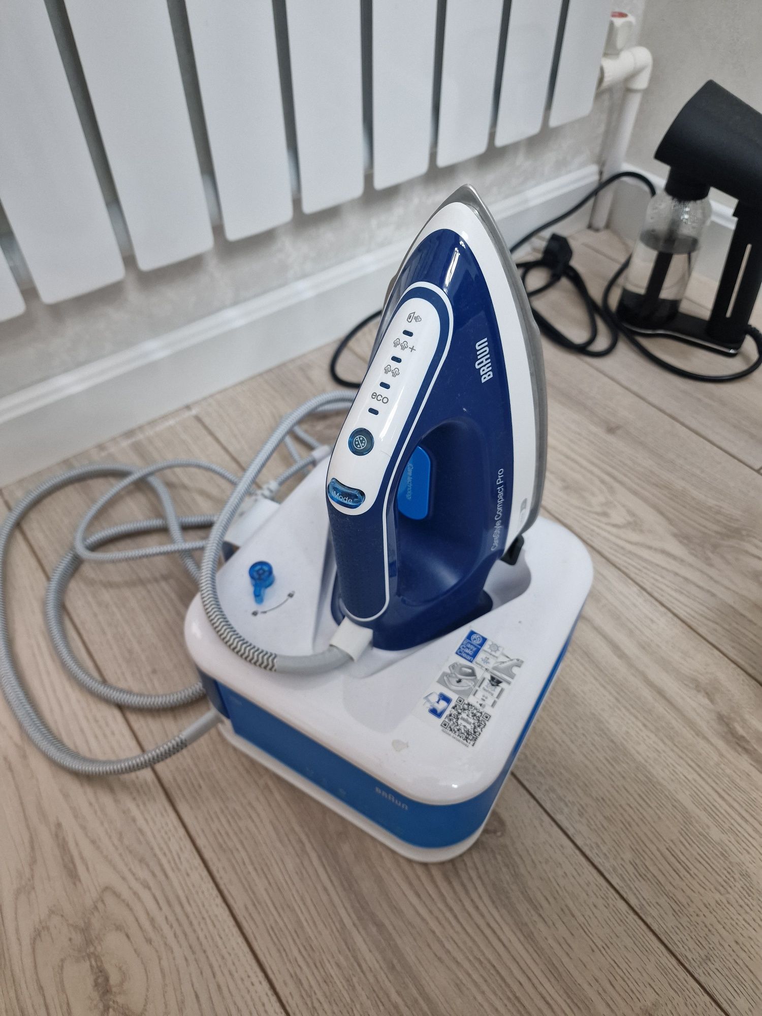 Парогенератор Braun Carestyle CompactPro