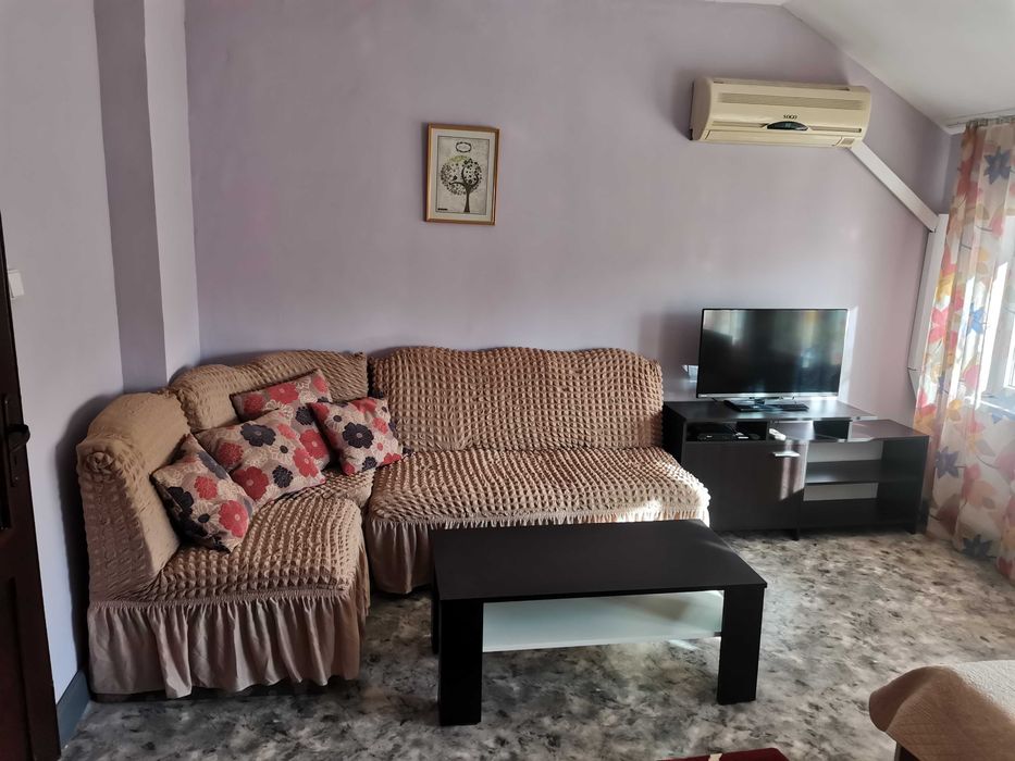 Под наем, пазара, ет. 2