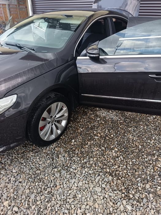 Volskwagen Passat 1.8 benzina model 2010