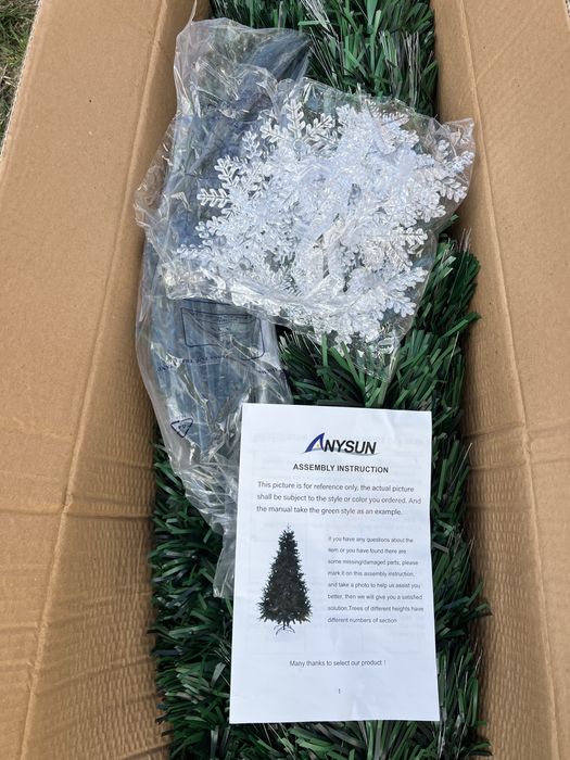 Нови коледни елхи с височина 180 - 200см.