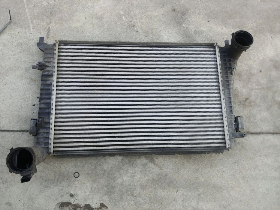 intercooler 2.0 tdi bmm vw golf 5  audi a3 8p 1k0145803g