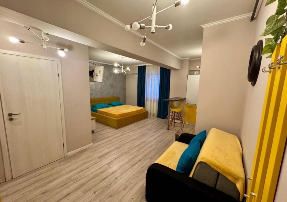 Vând garsonieră în Mamaia Nord