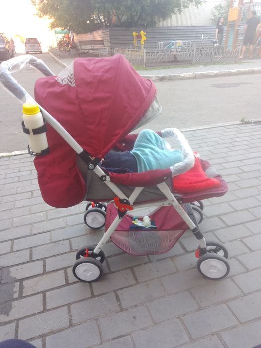 Срочно продам коляску