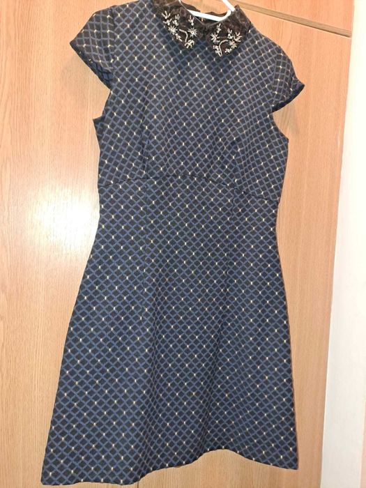 Vand rochie ,marimea 40