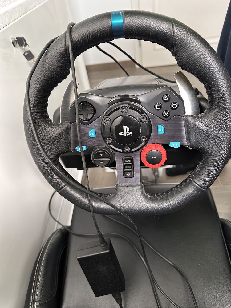 Scaun piele driving/condus virtual PlaySeat cu volan+pedale Logitech