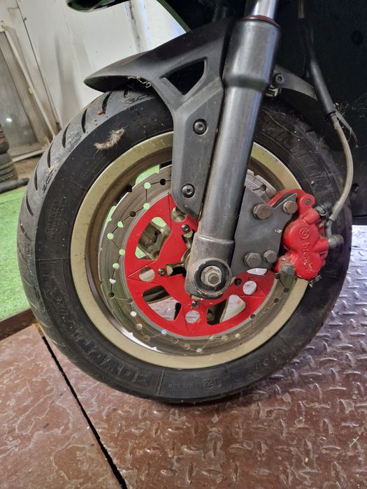 Piaggio Tayphoon 125