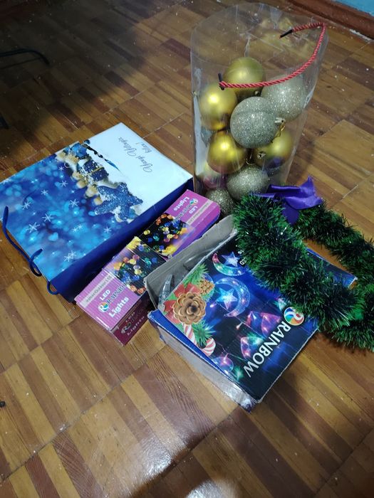 Ёлка новогодняя искусственная б/у