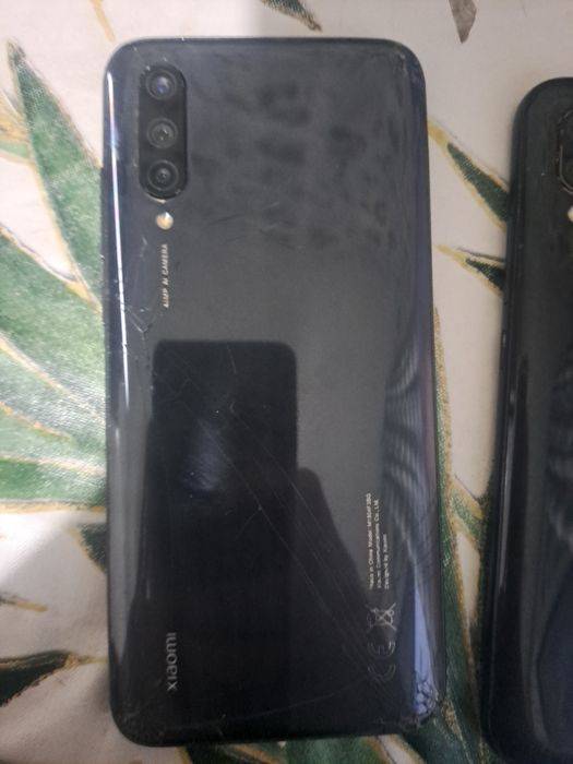 Продам телефон на запчасти