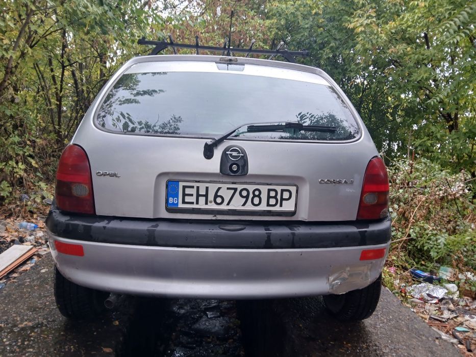 Опел коорса 2000г всичко сменено поддържана кола