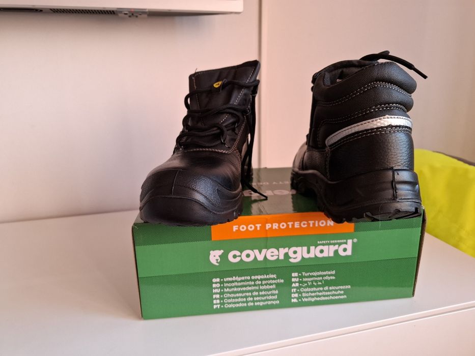 Bocanci de protecție,noi, piele bovină, cu bombeu metalic, marine 41