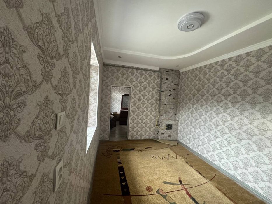 Uy sotiladi yashnobod olmos mahala