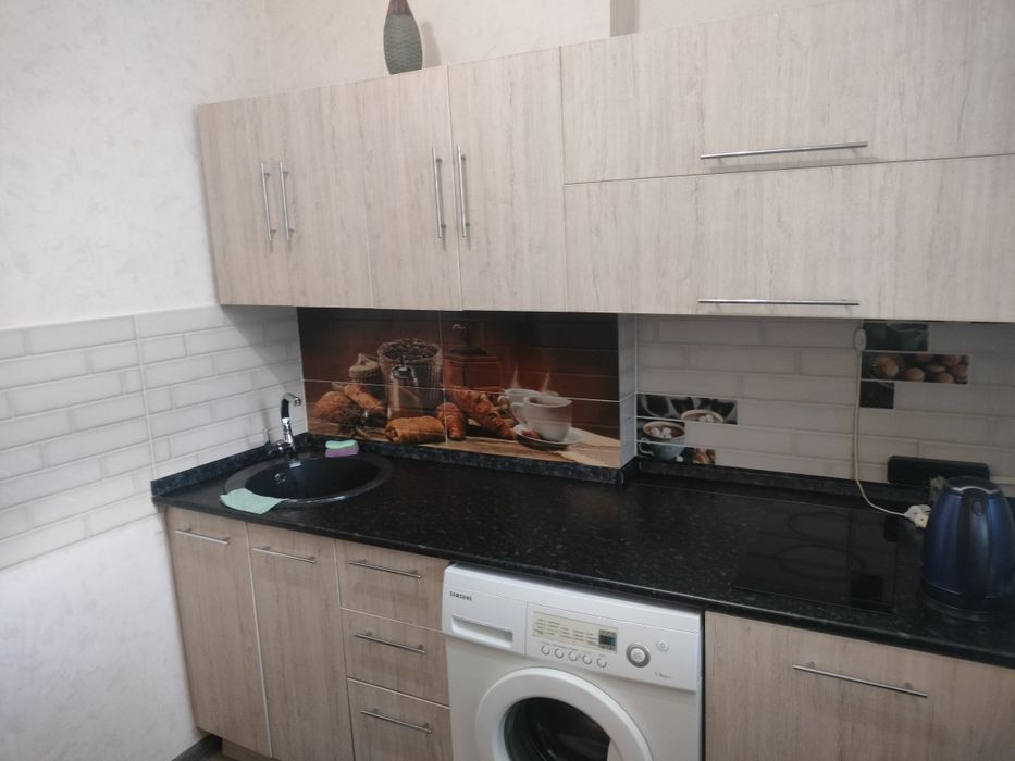 Сдаём 2-х комнатную квартиру