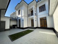 Продаётся Евро Дом Ташкентский район  от Уч-Кахрамон 1 Км  1,5 Соток