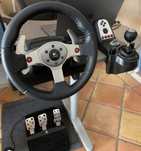 Продавам волан Logitech G25
