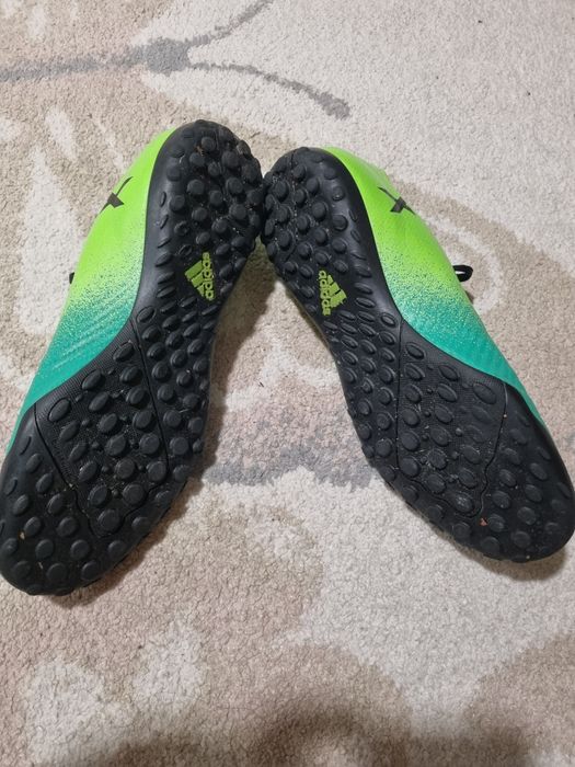 Ghete de fotbal sintetic 40