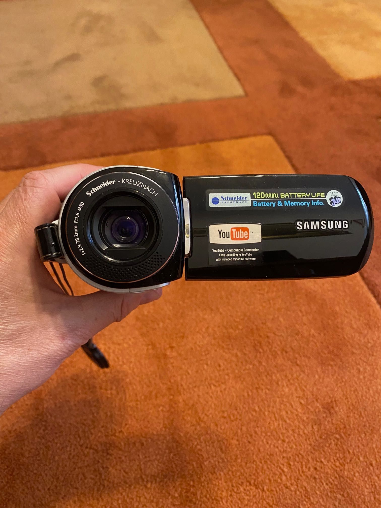 Camera video cu memorie Samsung VP-MX10, nefolosita, fara incarcator