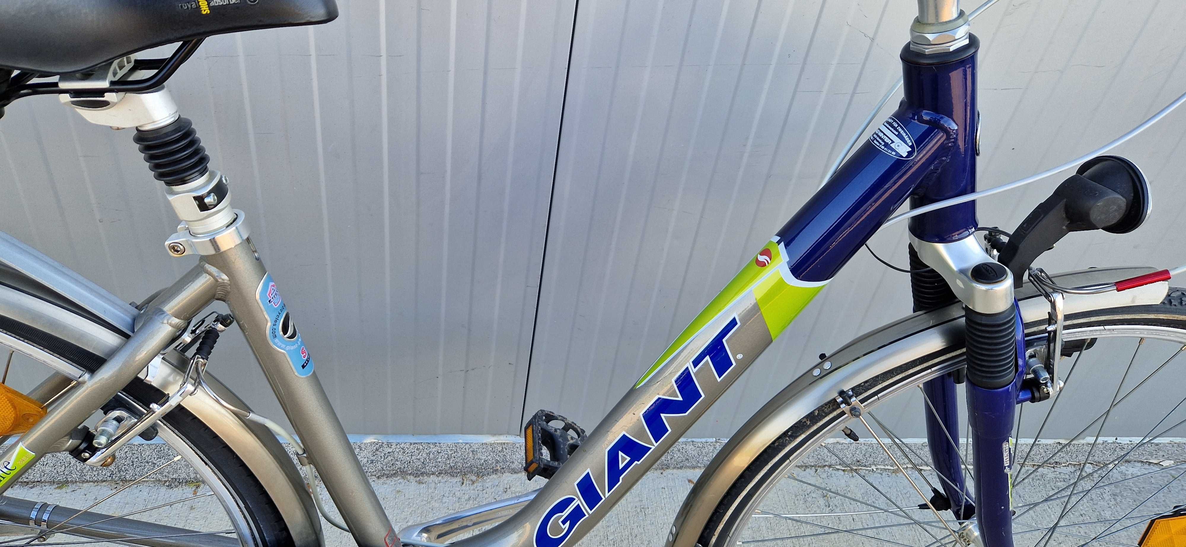 Дамски алуминиев велосипед GIANT колело 28"