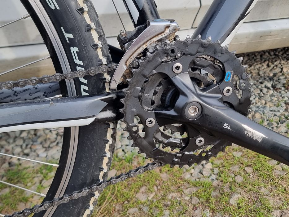 Bicicleta Cube Aim race