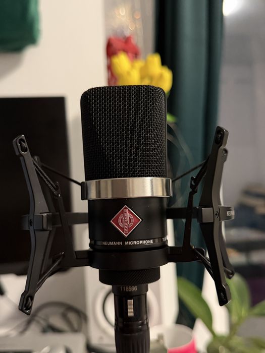 Neumann Tlm 102 bk set microfon studio cu garantie(2300 lei fara shock