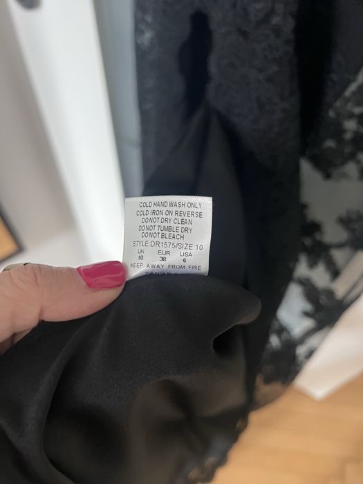 Официална рокля, чисто нова, размер М