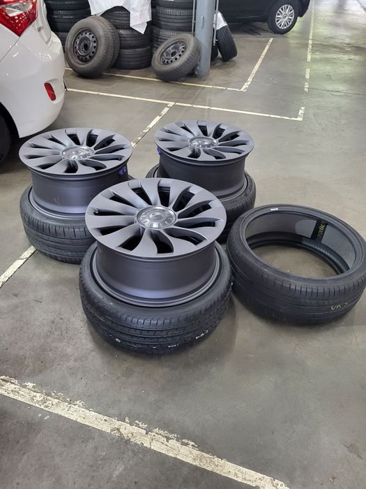 Jante TESLA M3 Uberturbine 20"