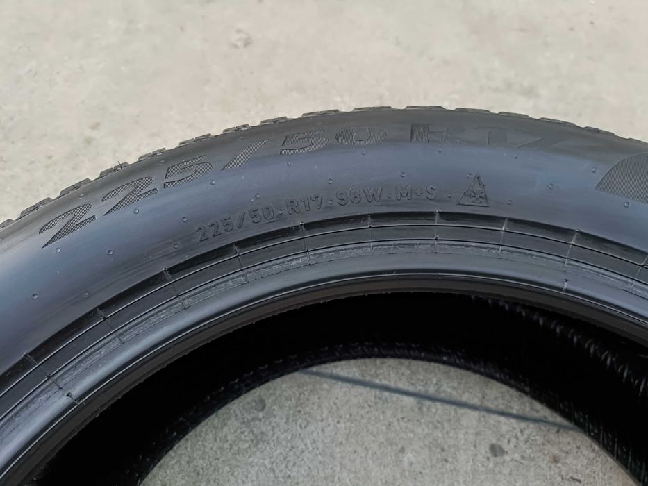 O anvelopa 225 50 17 Pirelli Powergi All Season 7,5 mm dot 3024