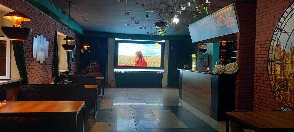 Продоется лед экран 4 миг питс