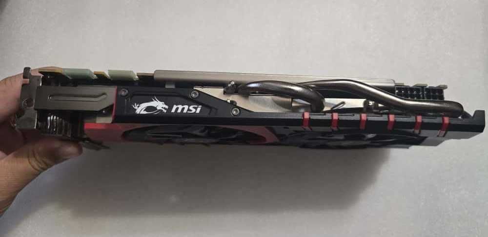 Placa video MSI GeForce GTX 970 GAMING OC 4GB GDDR5 256-bit - poze r