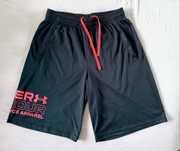 Pantalon Scurt Under Armour marime M
