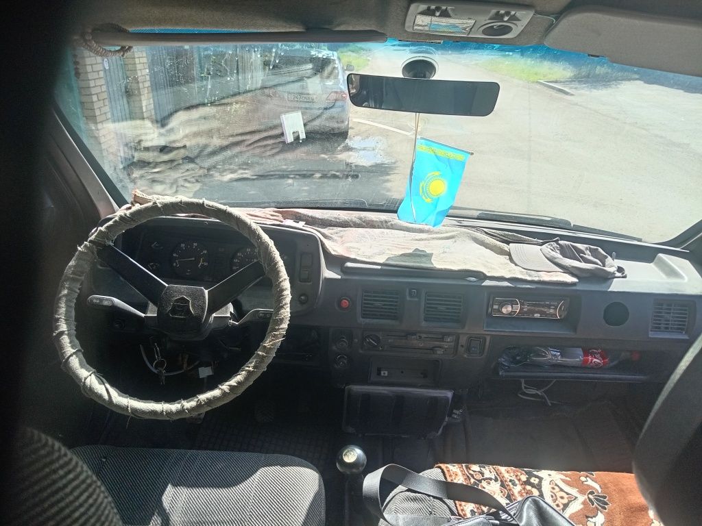 Продам газель цельнометалическую