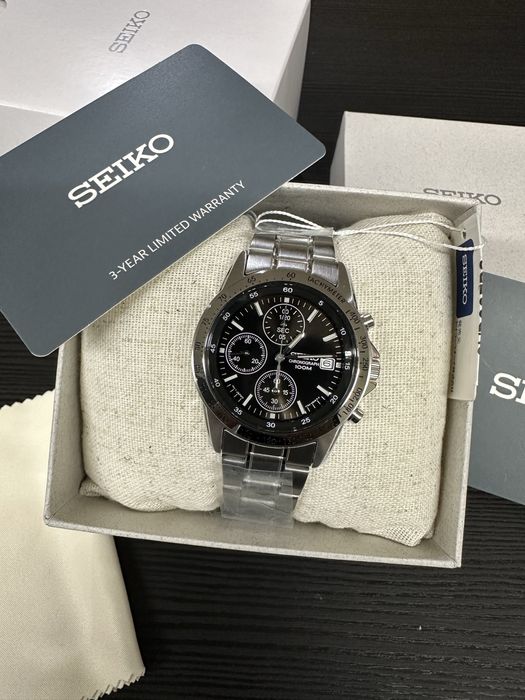 Часовник Seiko Chronograph Чисто нов