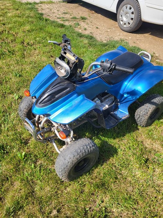 Vând atv de 50cc