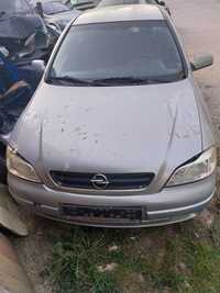 Vând față completă (capotă•bară•far•trager) pt Opel Astra G, cod Z151.