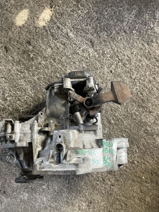 Vw polo seat ibiza 1.4tdi 2014 година 5 скорости Скоростна Кутия