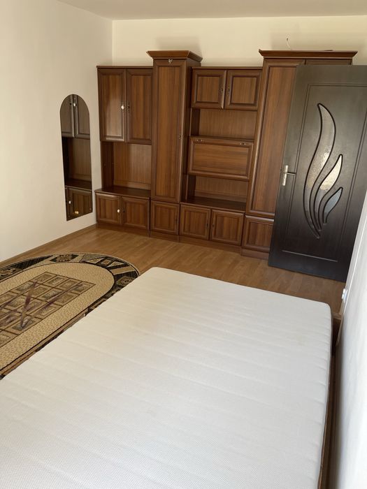 Inchiriez apartament 2 camere Manastur
