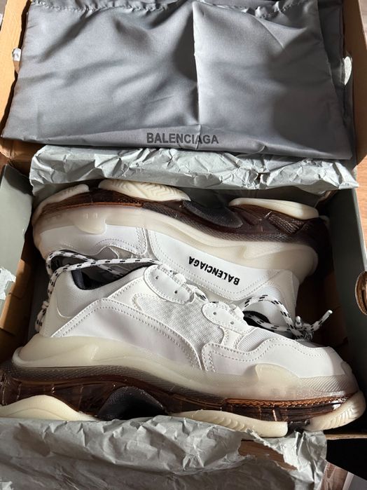 Baleciaga Tripple S 45EU